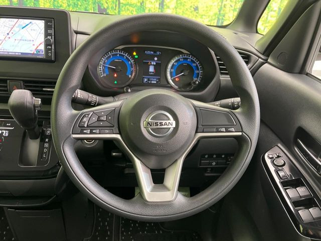 �y�X�e�A�����O�X�C�b�`�z�^�]���A�O������ڐ������炷���ƂȂ��A�I�[�f�B�I���̑��삪�\�ȕ֗��@�\!���S&���K�ȃh���C�u�����o���Ă���܂���