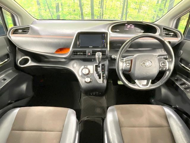 シエンタ1.5 G クエロ