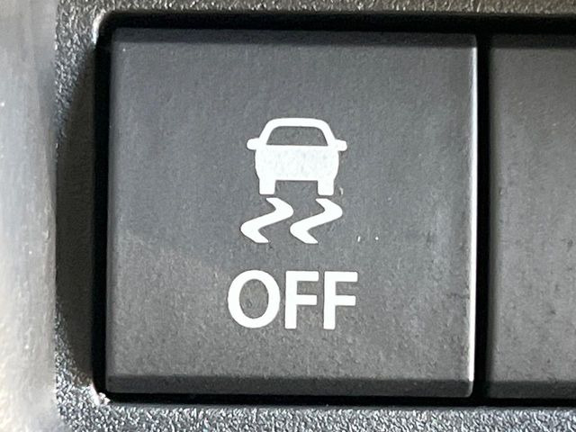 �y������h�~���u�z�ԗ��̉���������m����ƁA�����I�Ɏԗ��̐i�s������ۂ悤�Ɏԗ��𐧌䂵�܂��B�J�̓��ȂǊ���₷���H�ʏ󋵂ł����S�ȉ^�]���\�ł��B