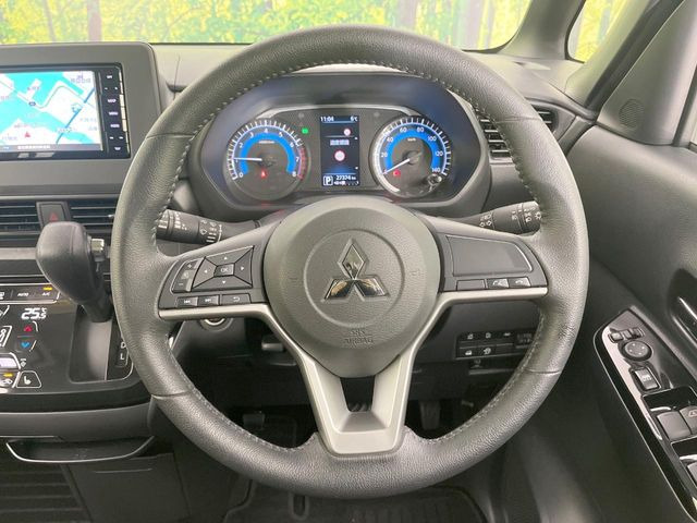 �y�X�e�A�����O�X�C�b�`�z�^�]���A�O������ڐ������炷���ƂȂ��A�I�[�f�B�I���̑��삪�\�ȕ֗��@�\!���S&���K�ȃh���C�u�����o���Ă���܂���