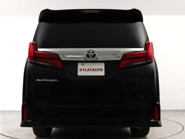 前後ドライブレコーダーもお取り付けできます!安心安全なカーライフには必需品ですね!