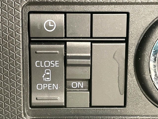 �y�p���[�X���C�h�h�A�z�X�}�[�g�L�[��^�]�Ȃ̃X�C�b�`�ŃX���C�h�h�A�̊J���\���d��������͂����ăh�A���J����K�v�������A���������q�l�ł��A�d���ו��������Ă��鎞�����N�ɊJ���߂ł��܂���