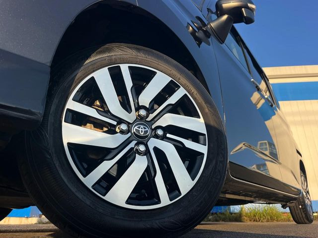 �y���������C���`�A���~�z�C�[���z�O�ςɃ}�b�`���������A���~�z�C�[���𑕒����Ă���܂��B�e��ЊO�A���~�z�C�[����A�X�^�b�h���X�^�C�����戵�����Ă���܂��B���񂲑��k����������