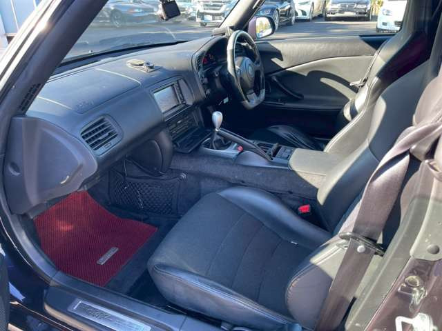 �C�ɂȂ邨�Ԃ�����܂�����E�̓d�b�ԍ����璼�ڂ��X�ɂ��₢���킹���������B�x�����@����ԗ����A��Ԃ܂łȂ�ł������������Ē����܂��B�X�^�b�t�ꓯ���A�����҂����Ă���܂��B