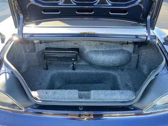 �C�ɂȂ邨�Ԃ�����܂�����E�̓d�b�ԍ����璼�ڂ��X�ɂ��₢���킹���������B�x�����@����ԗ����A��Ԃ܂łȂ�ł������������Ē����܂��B�X�^�b�t�ꓯ���A�����҂����Ă���܂��B