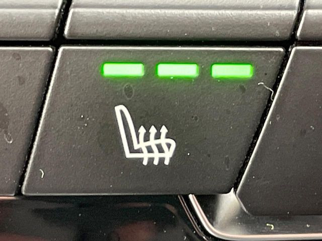 ���t�����g�V�[�g�q�[�e�B���O:�^�]�ȁE����ȋ��ɎO�i�K�Œ��߂��\�ȃV�[�g�q�[�^�[�𑕔����Ă���܂��B�G�߂��킸���K�ɂ��g�p���������܂��B