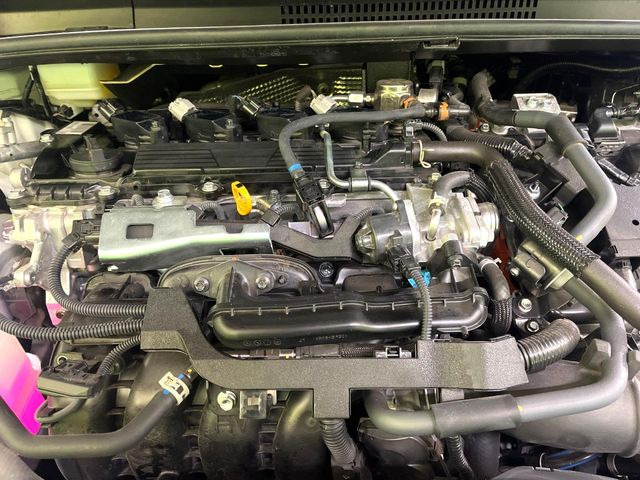 親切・丁寧な専門メカニックスタッフが応対!・車検・点検整備・事故等の修理などアフターサービスも安心。お車のカスタマイズもネクステージのサービススタッフまでご相談ください!