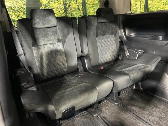 3��ڃV�[�g�͂�������ԗǍD����l�ł��������ƍ����Ē����܂��̂ŁA��l���ł̂��o���������N���N�ł��􂲉Ƒ��ŁA�C�̒m�ꂽ���ԂŁA�h���C�u�ɍs���̂��y���݂ł��ˁ�