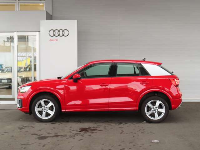 Q230 TFSI スポーツ