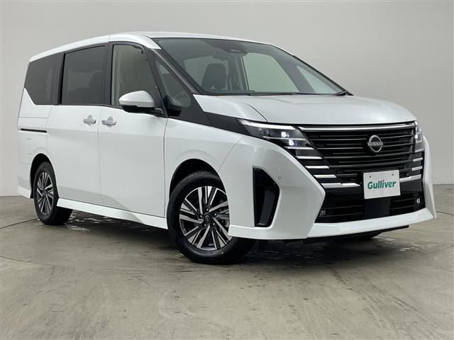 セレナ1.4 e-POWER ハイウェイスターV