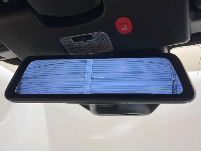 �y�f�W�^���C���i�[�~���[�z��Ȃ̑傫�ȉו��⓯��҂Ō�����m�F���Â炢���ł����S!�J�������B�e�����ԗ�����̉f�������[���~���[���ɕ\���B�N���A�Ȏ��E�ŏ󋵂̊m�F���\�ł�!