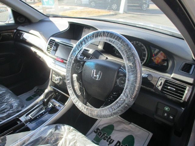 アコードハイブリッド2.0 LX