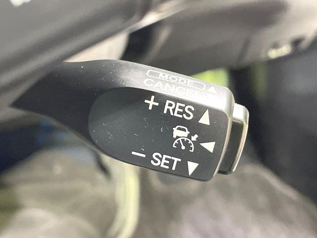 �y���[�_�[�N���[�Y�R���g���[���z�������H�ł̒��������s���y��!!�����ő��x��ۂN���[�Y�R���g���[�����A�Փˌy���V�X�e���ƘA�g���A�O���̎ԗ������m���ĎԊԂ�ۂ悤�ɑ��x���߂��Ă���܂�!!