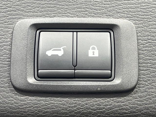 �y�p���[�o�b�N�h�A�z�X�}�[�g�L�[��^�]�Ȃ̃{�^�������������Ń��A�Q�[�g�������ŊJ���܂�!�ו��������Ă��鎞��A�����ʒu�ɂ���o�b�N�h�A��߂�ۂɕ֗��ȋ@�\�ł���