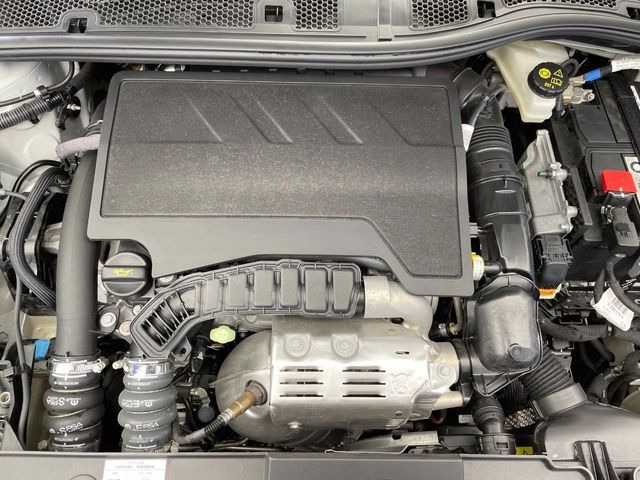 �����X�ł́A�e���[�J�[�̐�p�f�f�e�X�^�[�𓱓��B���Ǝ��i�����e�N�j�J���X�^�b�t���풓���Ă���܂��̂ŁA������̍ۂɂ����S���Ă����p���������܂��B