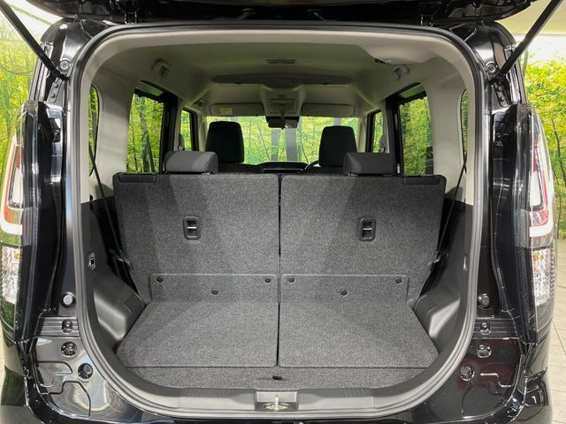 ���i�̂���������ʋ΁A���}���ɏ\���ȉ׎��X�y�[�X���m�ۂ��Ă���܂��B�Z�J���h�V�[�g��|���ƁA�傫�ȉו��̐ύڂ��\�ł���