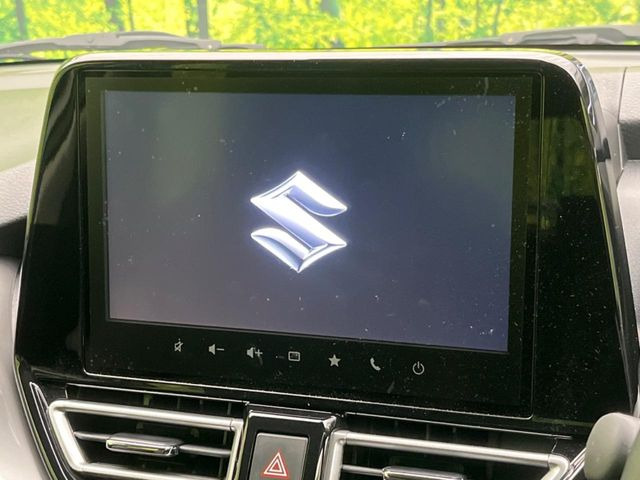 �y����8�C���`�i�r�z�l�C�̏����i�r�𑕔��B�I�[�f�B�I�@�\���[�����Ă���ABluetooth�ڑ�����΂������̃X�}�z��MP3�v���C���[�̉��y���Đ��\!�����̉^�]������Ɋy�����Ȃ�܂�!!