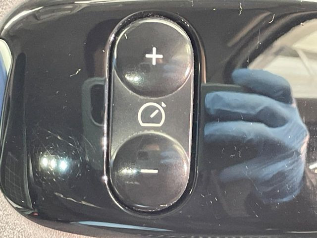 ���I�[�g�N���[�Y�R���g���[��:�������H�⎩���Ԑ�p���H���ɂāA�葬���q���\�ƂȂ�֗��ȋ@�\�ł��B�������ړ��̍ۂł����ɂ����֗��ɂ��g�����������܂���