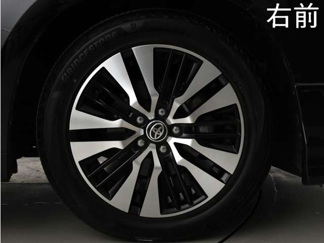 お客様のお好みの新品18インチ、19インチ、20インチホイール装着可能!ダウンサスなどローダウンも取付可能です!ヴァルドやワークなどのメーカー品も取り寄せ可能です!