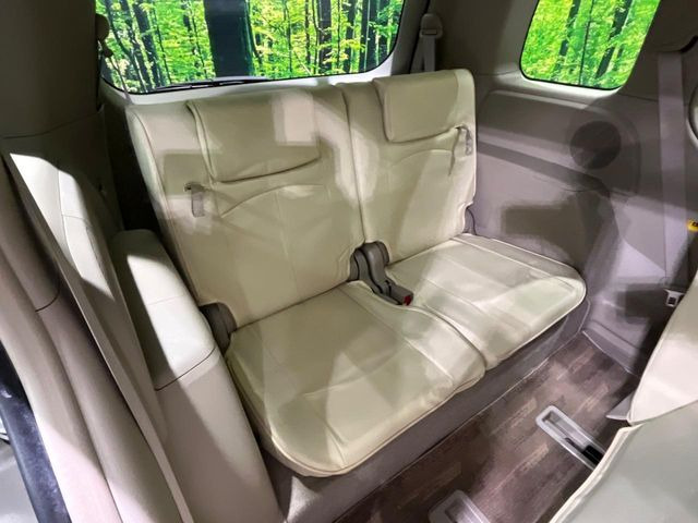 3��ڃV�[�g�͂�������ԗǍD����l�ł��������ƍ����Ē����܂��̂ŁA��l���ł̂��o���������N���N�ł��􂲉Ƒ��ŁA�C�̒m�ꂽ���ԂŁA�h���C�u�ɍs���̂��y���݂ł��ˁ�