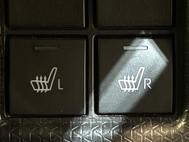 �y�V�[�g�q�[�^�[�z�������ɏd�󂷂�V�[�g�q�[�^�[!�G�A�R����葁�����܂��Ă����̂Ŋ�����̐l�����S�ł��ˁ�G�A�R���̉����͊������邩����A�Ƃ������ɂ����������߂ł��B