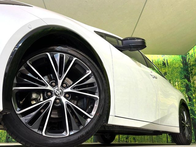 �y����19�C���`�A���~�z�C�[���z�O�ςɃ}�b�`���������A���~�z�C�[���𑕒����Ă���܂��B�e��ЊO�A���~�z�C�[����A�X�^�b�h���X�^�C�����戵�����Ă���܂��B���񂲑��k����������