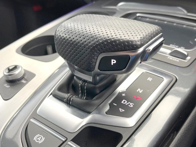 ��MT���[�h�t��AT:�ʏ�͎����ł����Ȃ���ϑ�(�M�A�`�F���W)���h���C�o�[�̑���ɂ���ĈӐ}�I�ɕς�����V�X�e���ł��B����w���i�̃h���C�u�����y���݂��������܂�!