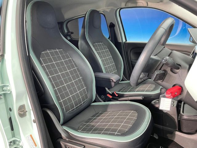 ���V�[�g�̎g�p��:�j��E�ւ�������Ȃ��A�����̒ʂ肫�ꂢ�ȏ�Ԃ��ێ����Ă���܂��B�܂��A�����N���[�j���O�E�R�[�e�B���O�����p�����������܂��B