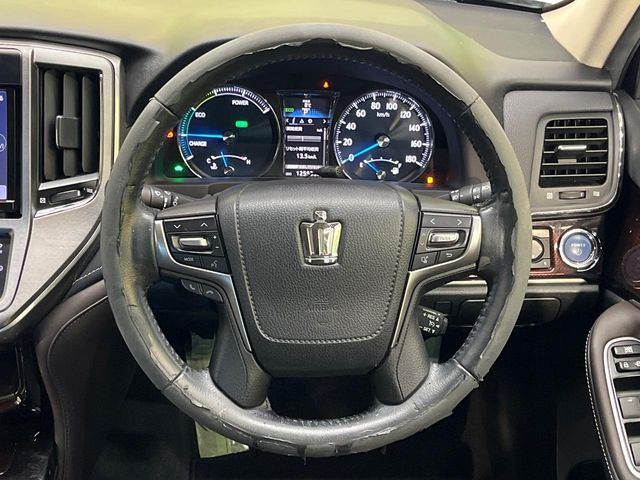 �y�����v�����X�e�A�����O�z�㎿�Ȋv���g�p���邱�ƂŁA��ɂ����������݂ƂĂ��^�]���₷���n���h���ł���