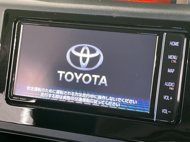 �y�����i�r�z�l�C�̏����i�r�𑕔����Ă���܂��B�i�r�̎g���₷���͂������A�I�[�f�B�I�@�\���[��!�L�����v�◷�s�͂������A�ʋ΂┃�����ȂǕ��i�̃h���C�u���y�����Ȃ�͂���