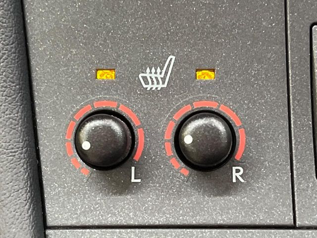 �y�O�ȃV�[�g�q�[�^�[�z�������ɏd�󂷂�V�[�g�q�[�^�[!�G�A�R����葁�����܂��Ă����̂Ŋ�����̐l�����S�ł��ˁ�G�A�R���̉����͊������邩����A�Ƃ������ɂ����������߂ł��B