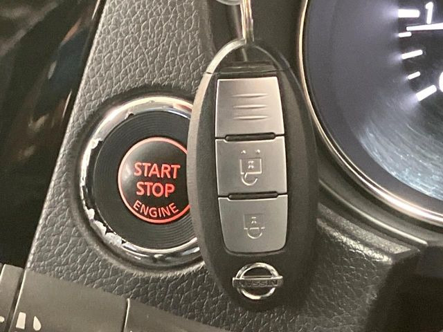 �y�C���e���W�F���g�L�[�z�J�o����|�P�b�g�ɓ��ꂽ�܂܂ł��h�A�̎{���E�������\�ȃX�}�[�g�L�[�𑕔��B�G���W���̃I���E�I�t�����J�M�����o���K�v����������Ƃ��Ă��֗��ł���