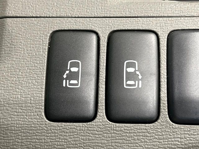 �y�����p���[�X���C�h�h�A�z�X�}�[�g�L�[��^�]�Ȃ̃X�C�b�`�Ō�ȗ����X���C�h�h�A�̊J���\���d��������͂����ăh�A���J����K�v�������A�����Ȃ��q�l�ł��ȒP�ɊJ���߂ł����K�ł���