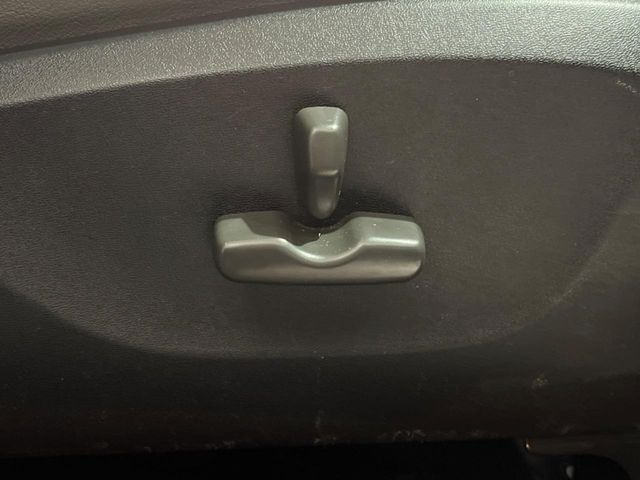 �y�p���[�V�[�g�z�X�C�b�`��ŊȒP�ɃV�[�g�̔��������\!�d��������͂�����܂���!���K�ȃV�[�g�|�W�V�����ɃZ�b�g���āA���K�ȃh���C�u�����y���݂��������B