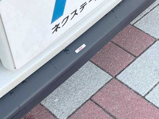 �ySTI�X�^�C���p�b�P�[�W�z�t�����g�E�T�C�h�E���A��STI�̃G�A���œ���B�O�ς̃X�|�[�e�B�[�����ۗ������Ă���邾���łȂ��A�������s���̋�̓o�����X���œK�����Ă���܂��B