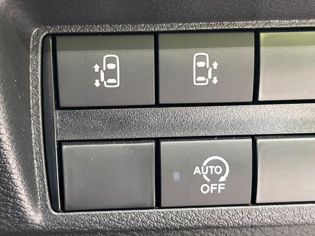 �y�����p���[�X���C�h�h�A�z�X�}�[�g�L�[��^�]�Ȃ̃X�C�b�`�Ō�ȗ����X���C�h�h�A�̊J���\���d��������͂����ăh�A���J����K�v�������A�����Ȃ��q�l�ł��ȒP�ɊJ���߂ł����K�ł���