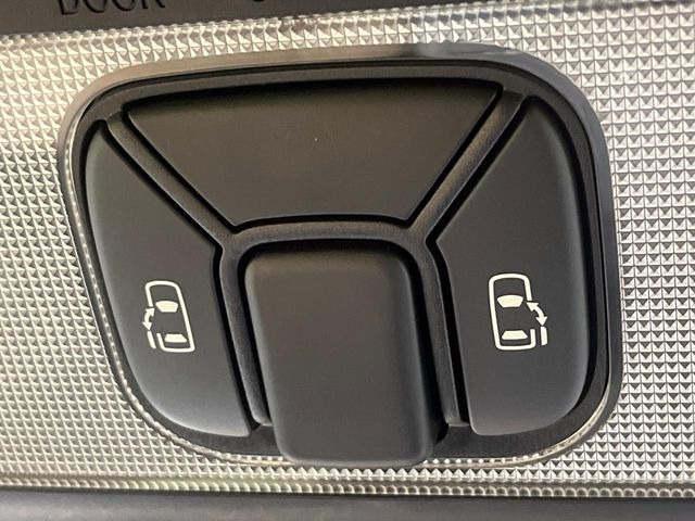 �y�����p���[�X���C�h�h�A�z�X�}�[�g�L�[��^�]�Ȃ̃X�C�b�`�Ō�ȗ����X���C�h�h�A�̊J���\���d��������͂����ăh�A���J����K�v�������A�����Ȃ��q�l�ł��ȒP�ɊJ���߂ł����K�ł���