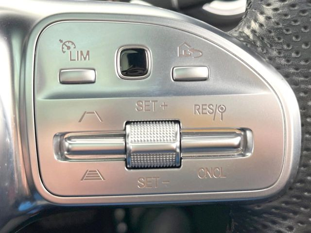 ���f�B�X�^���X�p�C���b�g�f�B�X�g���j�b�N:�s�s�A�x�O�A�������H�Ȃǂ̑��s���ɁA�X�e���I�}���`�p�[�p�X�J�����ƃ��[�_�[�Z���T�[�ɂ��A�O���Ԃ�F�����đ��x�ɉ������Ԋԋ������ێ����鎟����̃N���R��!