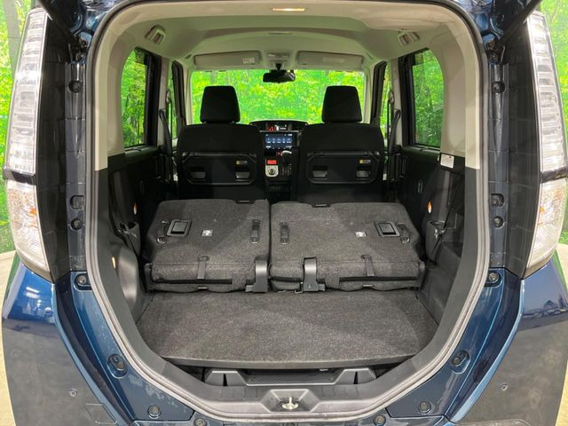 ���i�̂���������ʋ΁A���}���ɏ\���ȉ׎��X�y�[�X���m�ۂ��Ă���܂��B�Z�J���h�V�[�g��|���ƁA�傫�ȉו��̐ύڂ��\�ł���