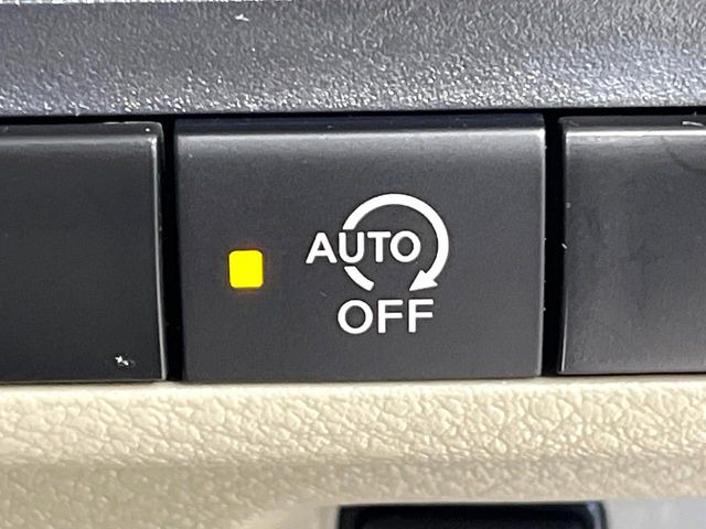 �y�A�C�h�����O�X�g�b�v�z�ԐM����a�؂Œ�Ԃ����ۂɃG���W�����~���A���ʂȔR���̏����}���܂��B�R��������ی�ɂȂ���@�\��G���W���̓u���[�L�𗣂��΍Ďn�����܂��B