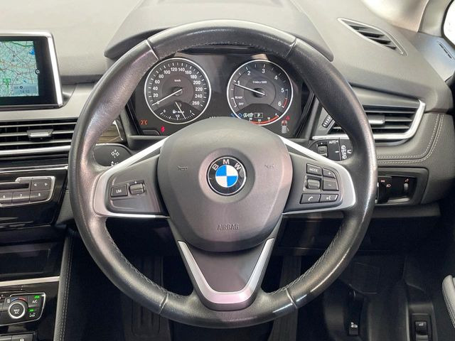 ���n���h�����̃X�������Ȃ��A���ꂢ�ȏ�Ԃ��ێ����Ă���܂��B�e�X�C�b�`���̓�����m�F�ς݂ł��B