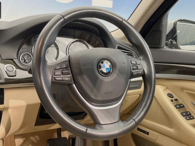 ���n���h�����̃X�������Ȃ��A���ꂢ�ȏ�Ԃ��ێ����Ă���܂��B�e�X�C�b�`���̓�����m�F�ς݂ł��B