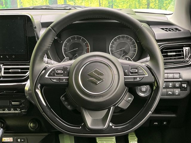 �y�����v�����X�e�A�����O�z�㎿�Ȋv���g�p���邱�ƂŁA��ɂ����������݂ƂĂ��^�]���₷���n���h���ł���