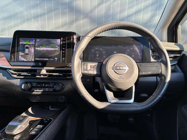 ノートオーラ1.2 G レザーエディション