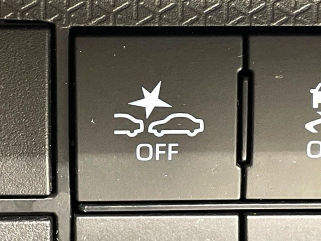 �y�X�}�[�g�A�V�X�g�z���s���ɑO���̎ԗ�����F�����A�Փ˂������Ȏ��͌x��ƃu���[�L�ŏՓˉ���Ɣ�Q�y�����A�V�X�g�B�����S�Ƀh���C�u�����y���݂��������܂��B