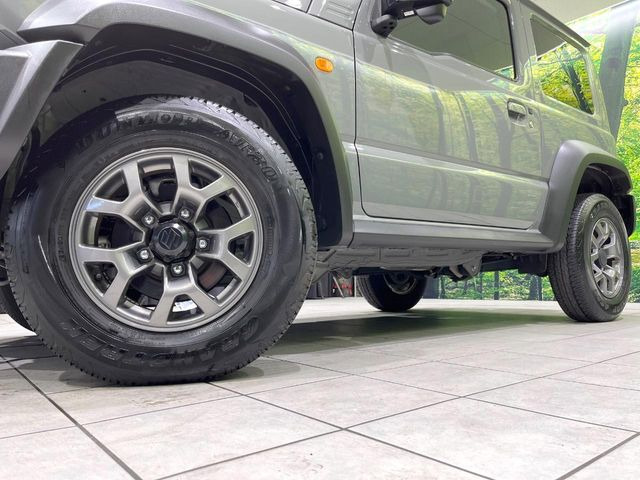 �y����15�C���`�A���~�z�C�[���z�O�ςɃ}�b�`���������A���~�z�C�[���𑕒����Ă���܂��B�e��ЊO�A���~�z�C�[����A�X�^�b�h���X�^�C�����戵�����Ă���܂��B���񂲑��k����������