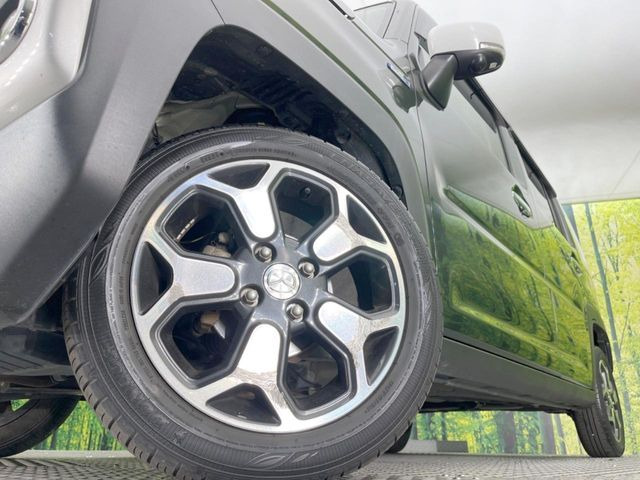 �y����15�C���`�A���~�z�C�[���z�O�ςɃ}�b�`���������A���~�z�C�[���𑕒����Ă���܂��B�e��ЊO�A���~�z�C�[����A�X�^�b�h���X�^�C�����戵�����Ă���܂��B���񂲑��k����������