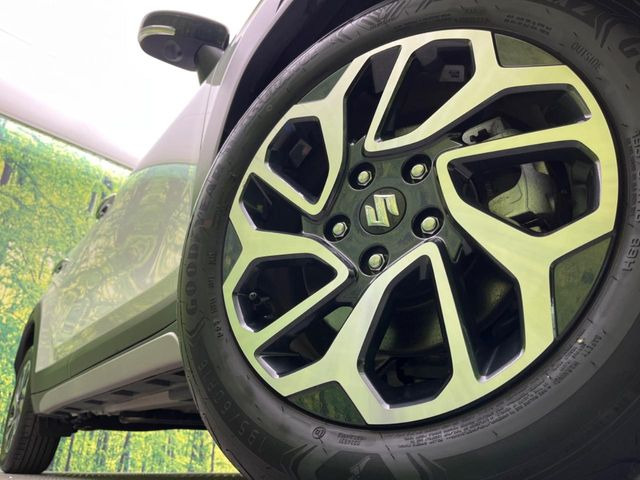 �y����16�C���`�A���~�z�C�[���z�O�ςɃ}�b�`���������A���~�z�C�[���𑕒����Ă���܂��B�e��ЊO�A���~�z�C�[����A�X�^�b�h���X�^�C�����戵�����Ă���܂��B���񂲑��k����������