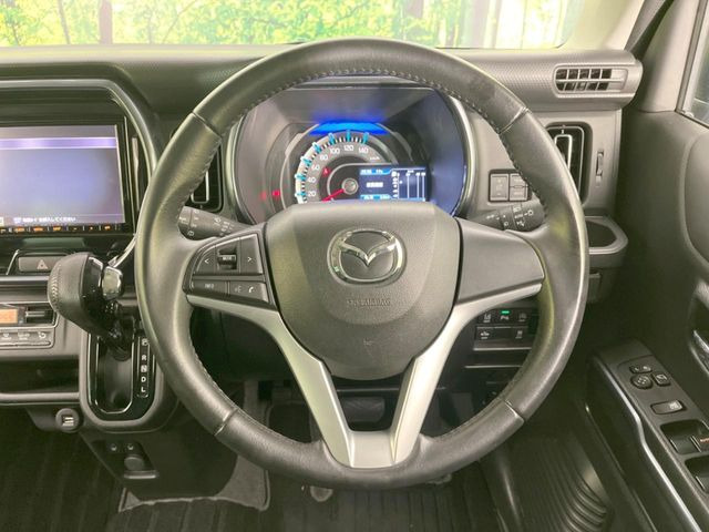 �y�X�e�A�����O�X�C�b�`�z�^�]���A�O������ڐ������炷���ƂȂ��A�I�[�f�B�I���̑��삪�\�ȕ֗��@�\!���S&���K�ȃh���C�u�����o���Ă���܂���