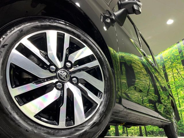 �y����14�C���`�A���~�z�C�[���z�O�ςɃ}�b�`���������A���~�z�C�[���𑕒����Ă���܂��B�e��ЊO�A���~�z�C�[����A�X�^�b�h���X�^�C�����戵�����Ă���܂��B���񂲑��k����������